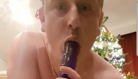 Faggot Marcel Lokken from Groningen (me) wishes everybody a happy new year