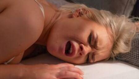 British babe adores her boyfriend