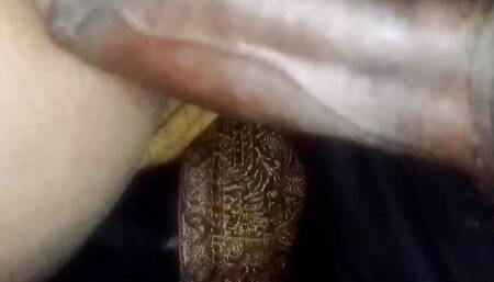 Desi old aunty ko Happy New year ka raat mein bistar ke andar chudai Kiya