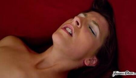 Giaoni Wiley Loves Getting Her Pussy Eaten