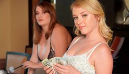 Slutty babes Maggie Green and Dixie Lynn each other's pussies in the morning