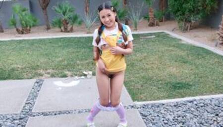 Sensual sporty models Diamond Banks and Elle Voneva VS big dick