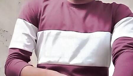 19 yo old doing handjob with his huge cock