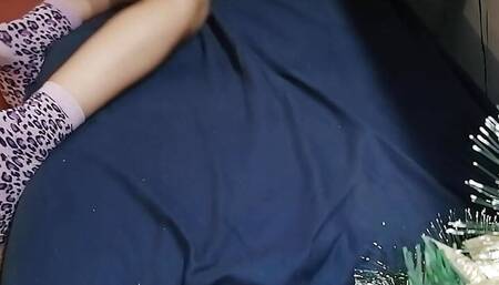 The song turned me on a lot,  ( Hot horny dance ) Muzika me napalila