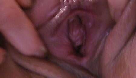 German Milf is pissing for you