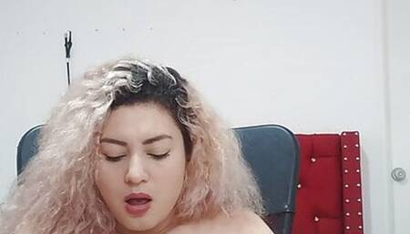 SEXY BURNING BODY GIRL HOT AS BITCH