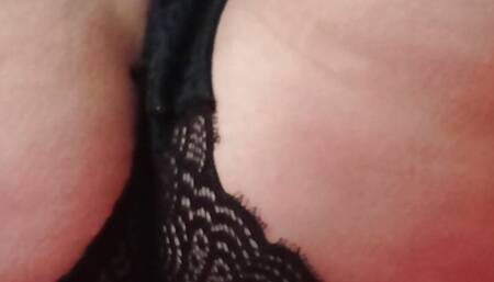 I rub my pink candy to a throbbing orgasm in missionary position - DepravedMinx