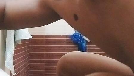 Bhatharoom sex hot handjob good evening now video post