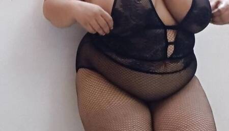 Indian Bbw Chubby Cam Show In Fishnet Lingerie