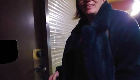 meeting with a fan at the hotel for a fuck in front of my guy who ended up coming to participate