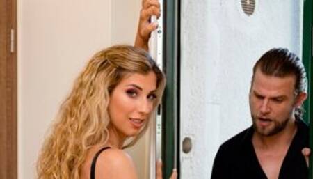 Shona River : Kinky DP!