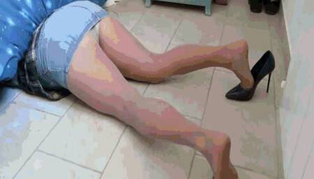 I'm hopelessly stuck WMV(1280x720)FHD