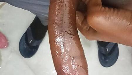 Oily dick Cumming hard