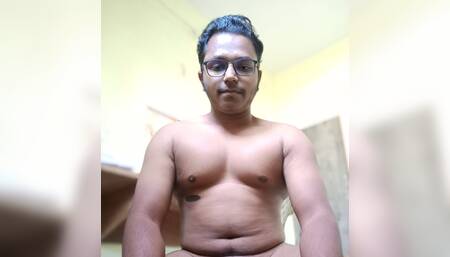 Muscular boy Saurabh masturbating