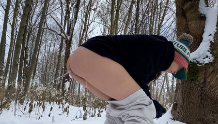 He pissing inside my young ass in the forest on snow