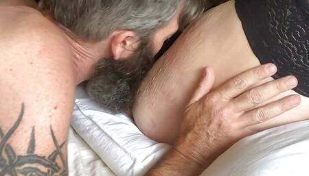 Cherry Ripe. Eating GILF pussy while she eats fruit. Littlekiwi brings awesome mature homemade content, everytime.