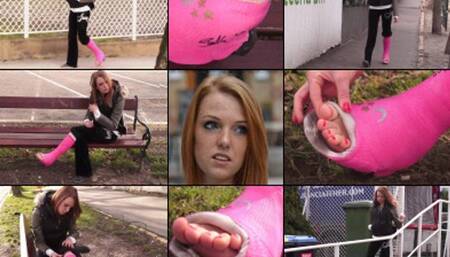 Kelly Term SLWC with Toe Plate Gimping Home During Bus Strike (in HD 1920X1080)