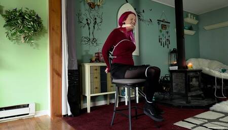 Walking In On A Burglar (WMV 1080p) - Lady Lazarus