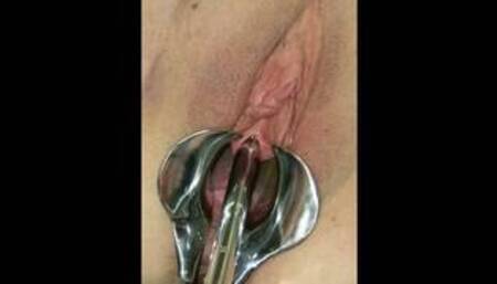 Female Urethral Stretching Sub female peehole stretching & pissing PART 1