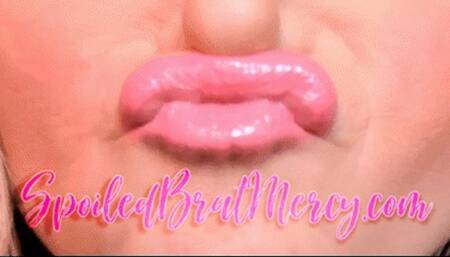Pink Glossy Lipstick Lip Smelling (HD) WMV