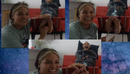 Video tickling soles Mary