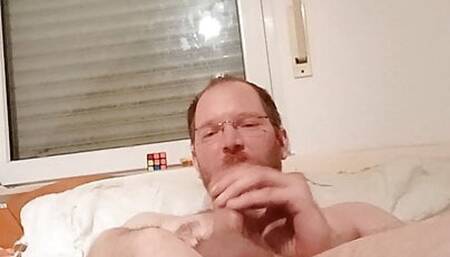 I play with my toy