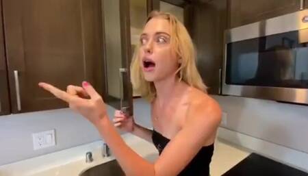 Fucking my Stepsister in the Kitchen