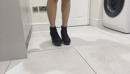 Food Crush and destroyed with boots