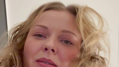 Giantess Tallucy eats & farts you out again - VORE FARTING video