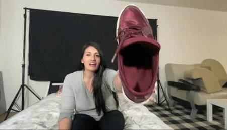 I gave your Girlfriend a black eye-HD