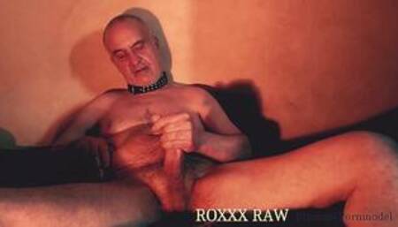 Roxxx Raw oiled and cum