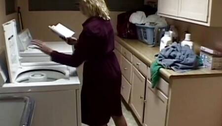 Wild crazy milf needs wet pussy