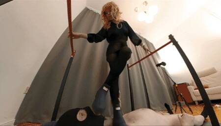 black boots, trampling, ball kicking, bootworship ballbusting - 1082 Lea Pur tramples the worshipping slave 720p
