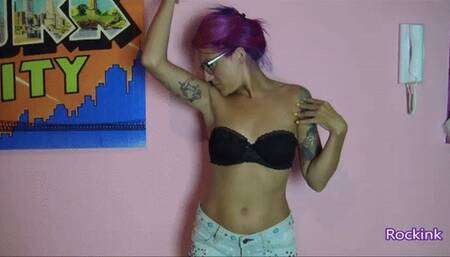 Bra, shorts and smelly armpits [KAMILA],