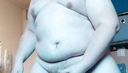 ChubbyKevin jerking and being plugged