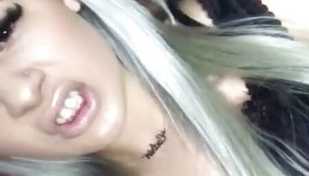 Amateur blonda big pusy