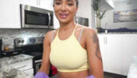 $1000 to Fuck the Maid