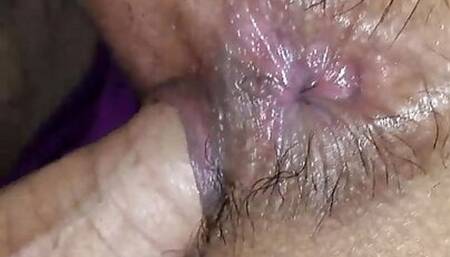 mi vecina es virgen del culo y no aguanta mi verga