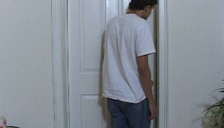 The peeping Tom CFNM- 1080 WMV