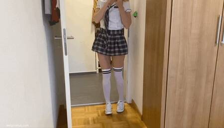 SCHOOL GIRL REVEALS YOUR HIDDEN CAMERA IN HER ROOM - MP4 HD