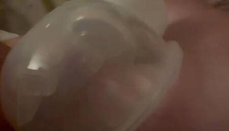 Breast pump