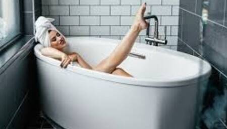 Bathtub fun ????