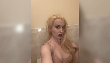 Playing with my wet pussy