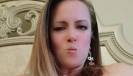 Closeup Wet Pussy Dildo Fuck