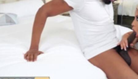 Brazzers - Bridgette B uses her Huge Titties & Bubble Butt to Entice Isiah Maxwell into Fucking her