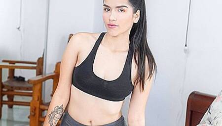 A New Girl To Exercise With With Paola Rey