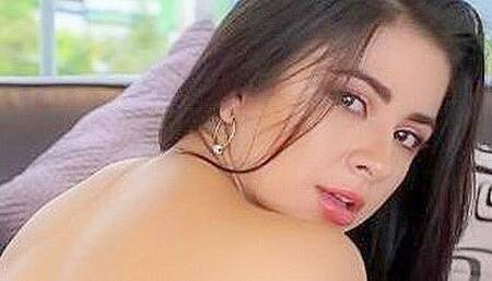 Silvana Reyes - Your Best Experience With A Woman