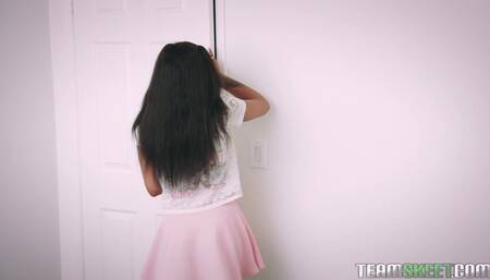 ExxxtraSmall - Sizi Sev