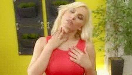 Lucy Shine In Her Greatest Asset