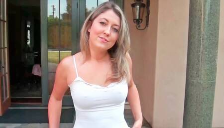 Curvy lady proves easy to fuck on the 1st date